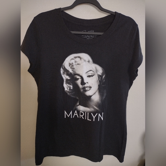 Marilyn Monroe women's fitted tee Size XXL - Picture 1 of 4
